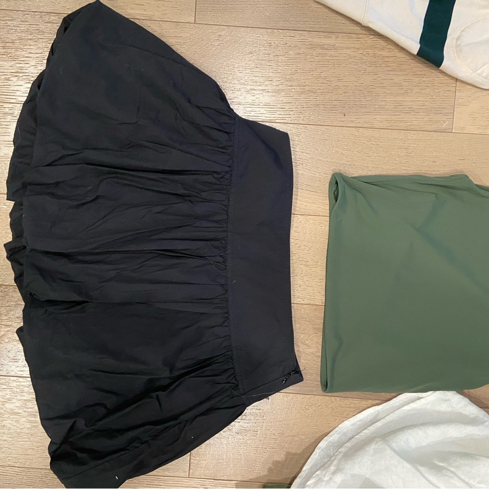 Aritzia Black Ruffled Mini Skirt